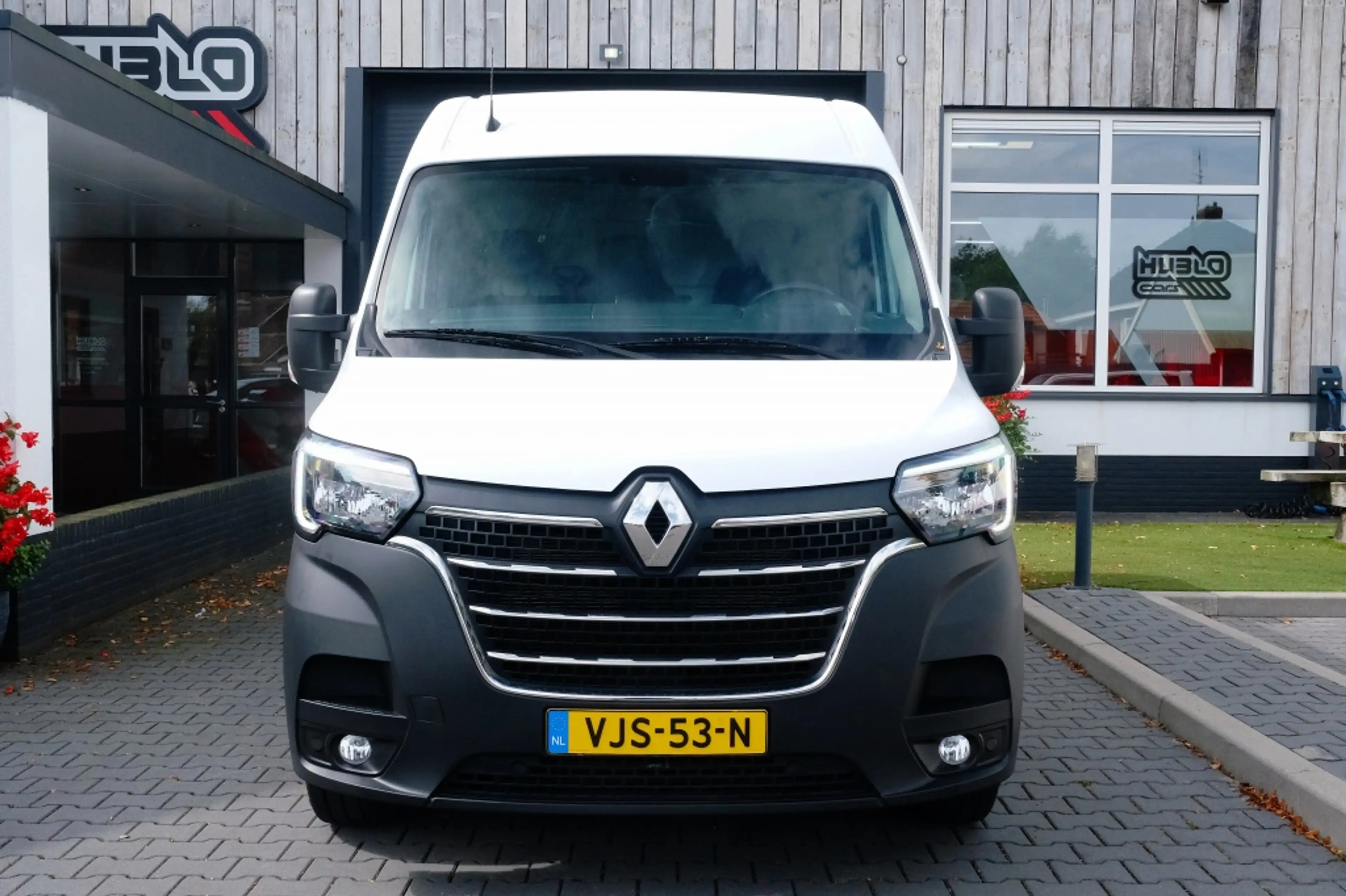 Renault Master T35 2.3 dCi L2H3 En. — photo 6