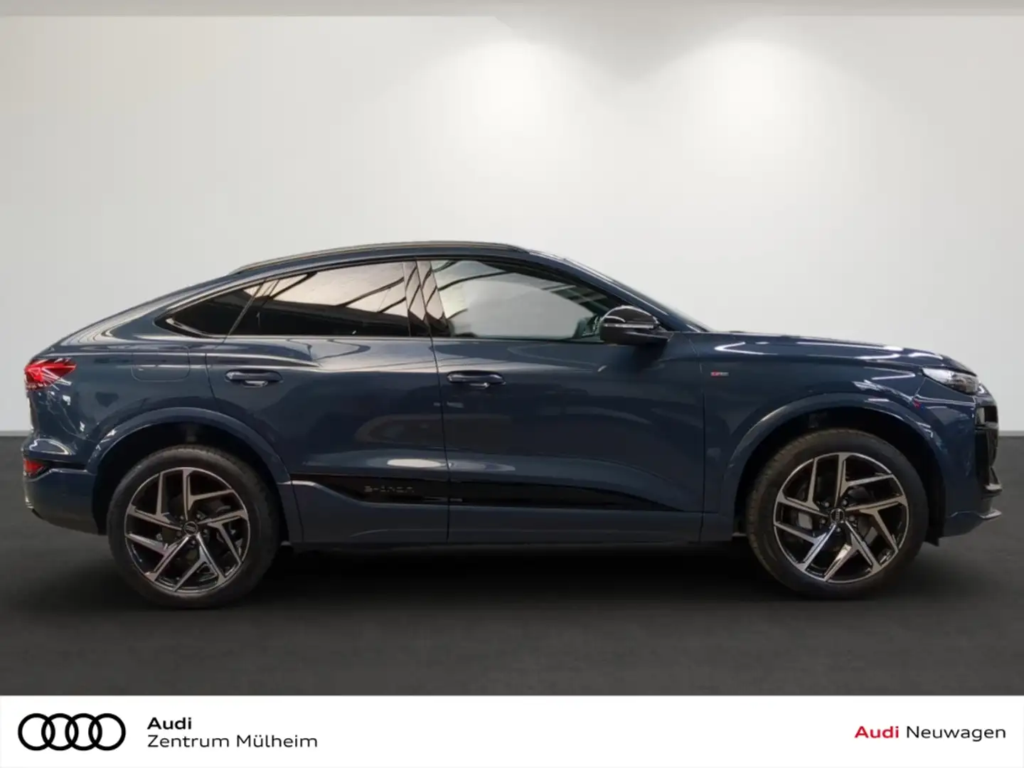 Audi Q6 e-tron Sportback performance quattro 360 kW edition one g Blau - 2