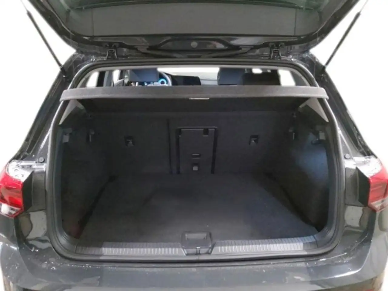 Volkswagen Golf VIII Lim. Style, миниатюра 11