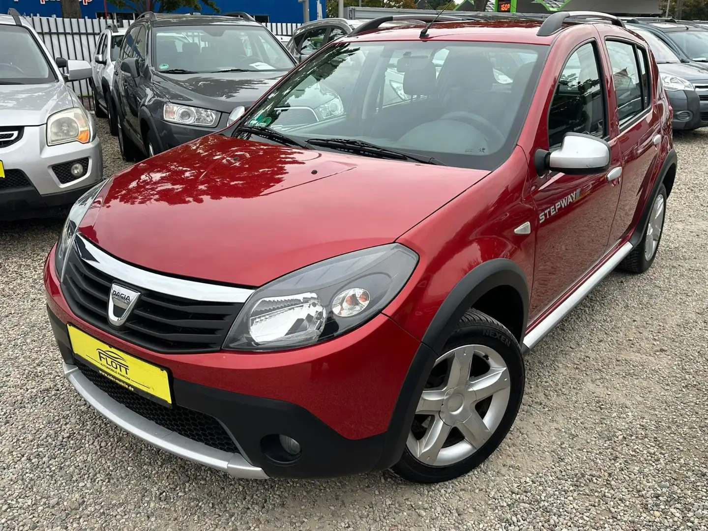 Dacia Sandero Stepway 1.6*98TKM*LPG*Klima*TÜV NEU Rot - 2
