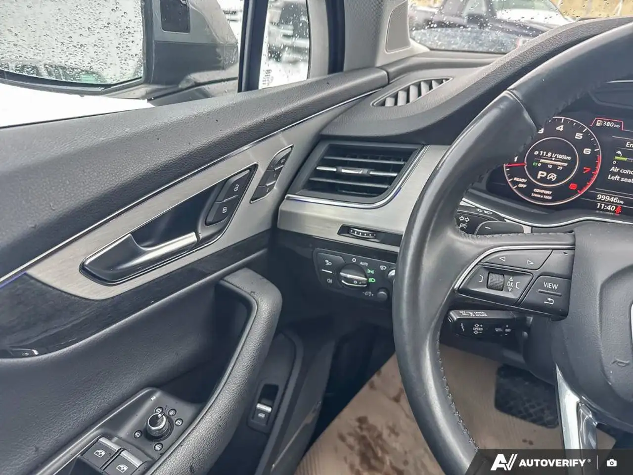 Audi Q7 снимка Audi Q7