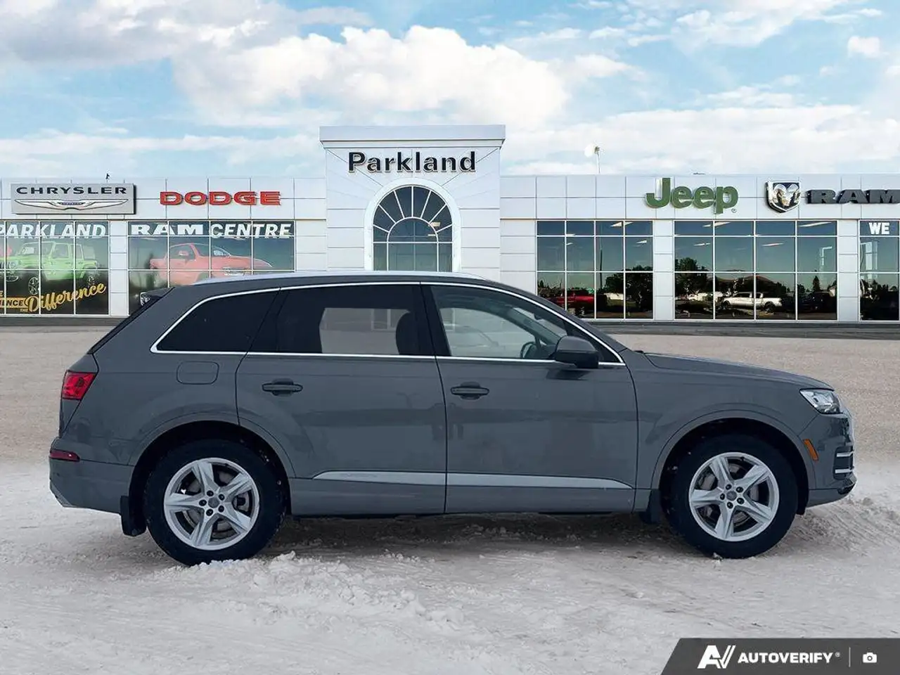 Audi Q7 снимка Audi Q7