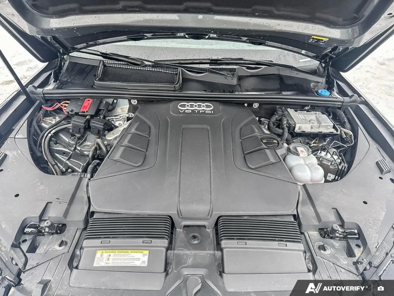 Audi Q7 снимка Audi Q7