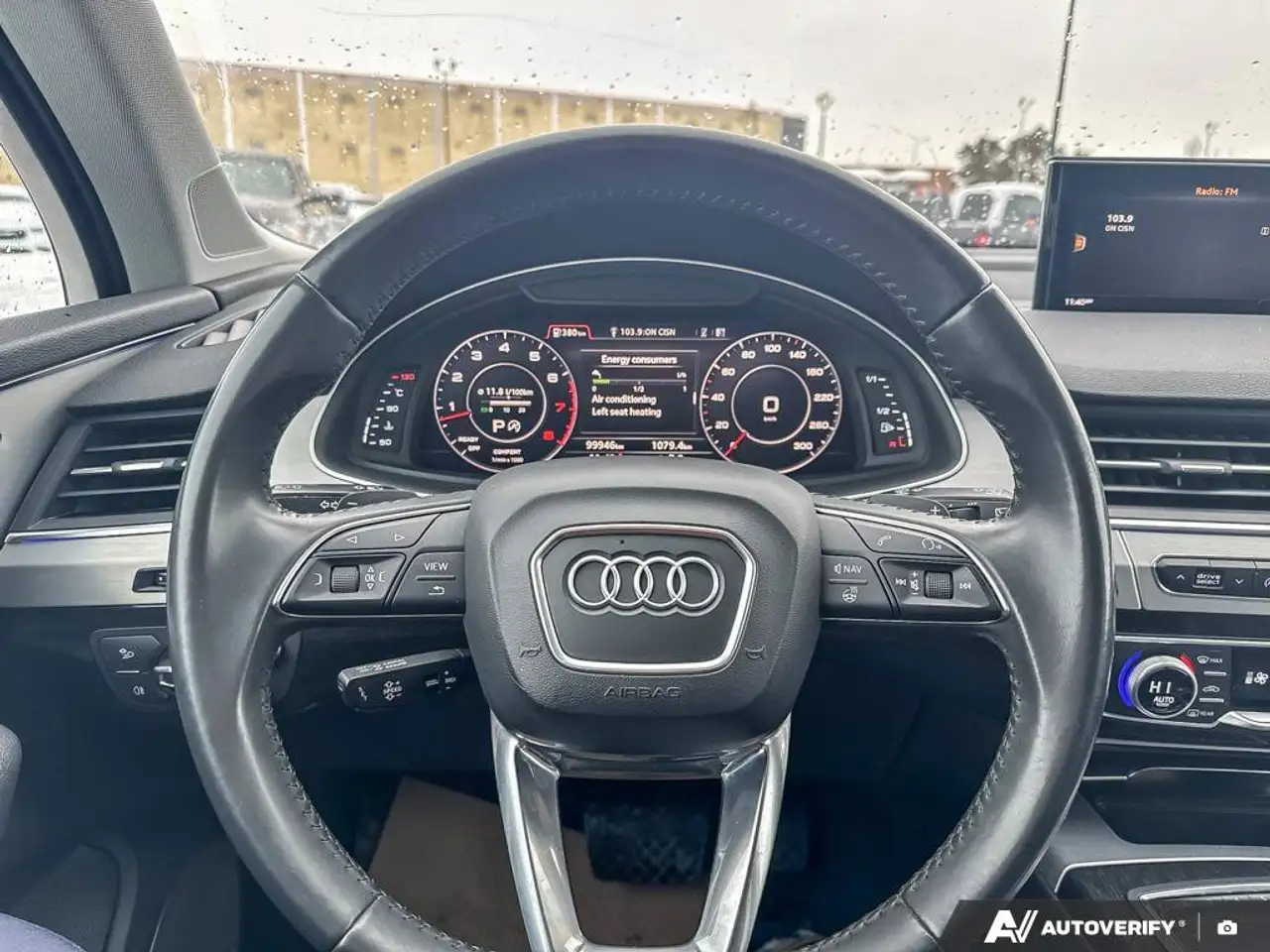Audi Q7 снимка Audi Q7
