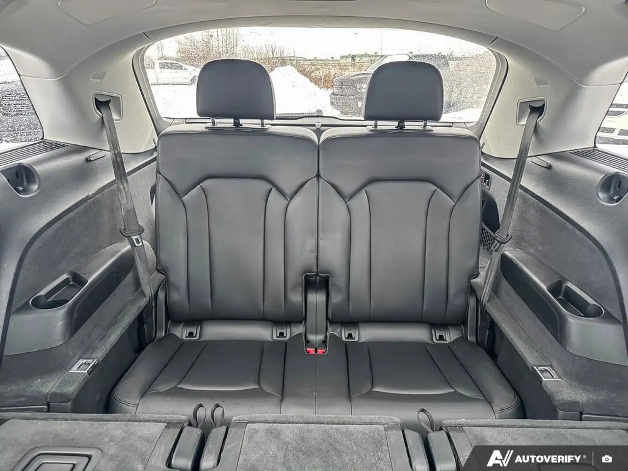 Audi Q7 снимка Audi Q7