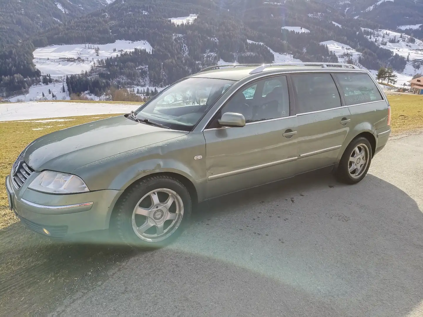 Volkswagen Passat 1,9 TDI PD Highline - 2