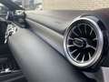 Mercedes-Benz CLA 180 AMG Line l Premium pakket l Trekhaak l Keyless Go Grau - thumbnail 8