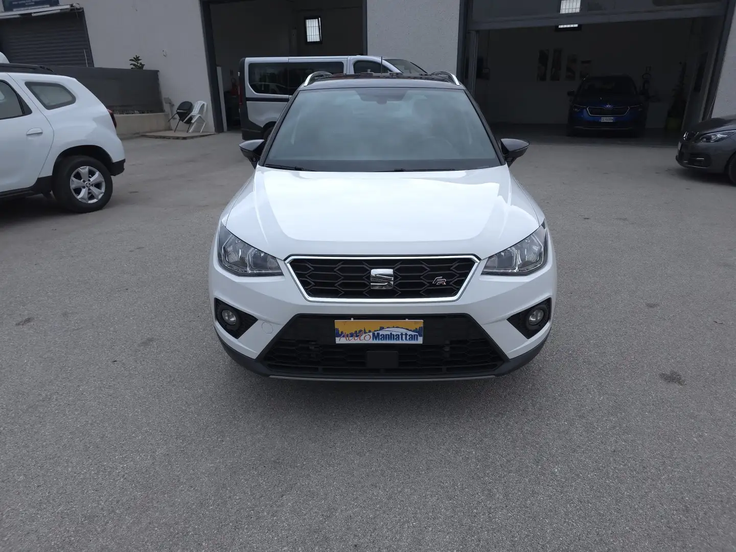 SEAT Arona Arona 2017 1.0 tgi FR 90cv Bianco - 1