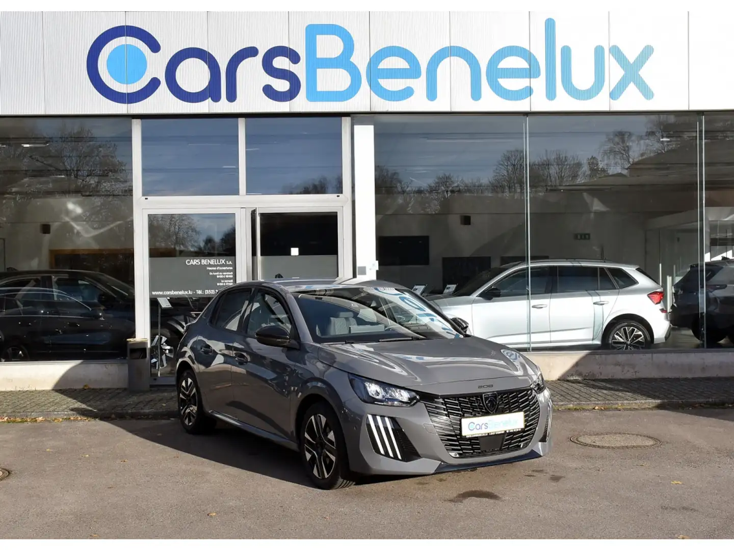 Peugeot 208 1.2 PureTech Allure REGUL ACC CAM360 GPS SIDE 1°M. Gris - 1