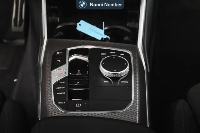 BMW 3 Series view 12