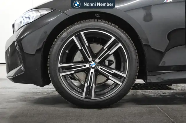 BMW 3 Series view 7
