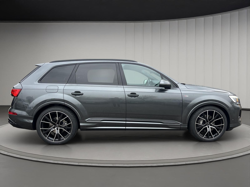 Audi Q7 50TDI QUATTRO S-LINE PANO HUD AHK 48 M. 4,49% — photo 7