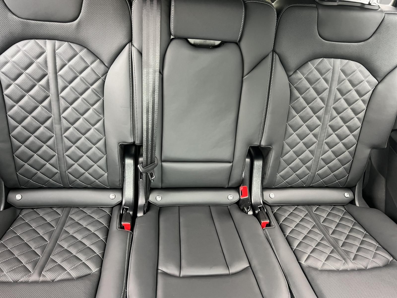 Audi Q7 50TDI QUATTRO S-LINE PANO HUD AHK 48 M. 4,49% — photo 12