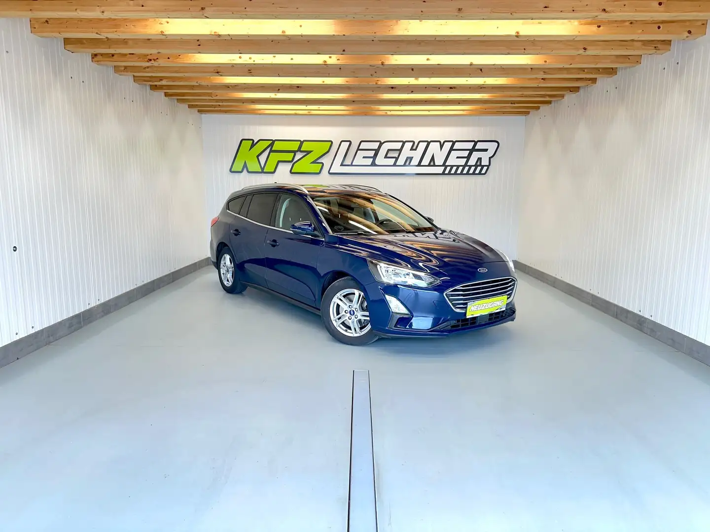 Ford Focus Turnier 2.0 EcoBl. "NAVI*R-KAM*W-PAKET*TEMPOMAT" Blau - 1