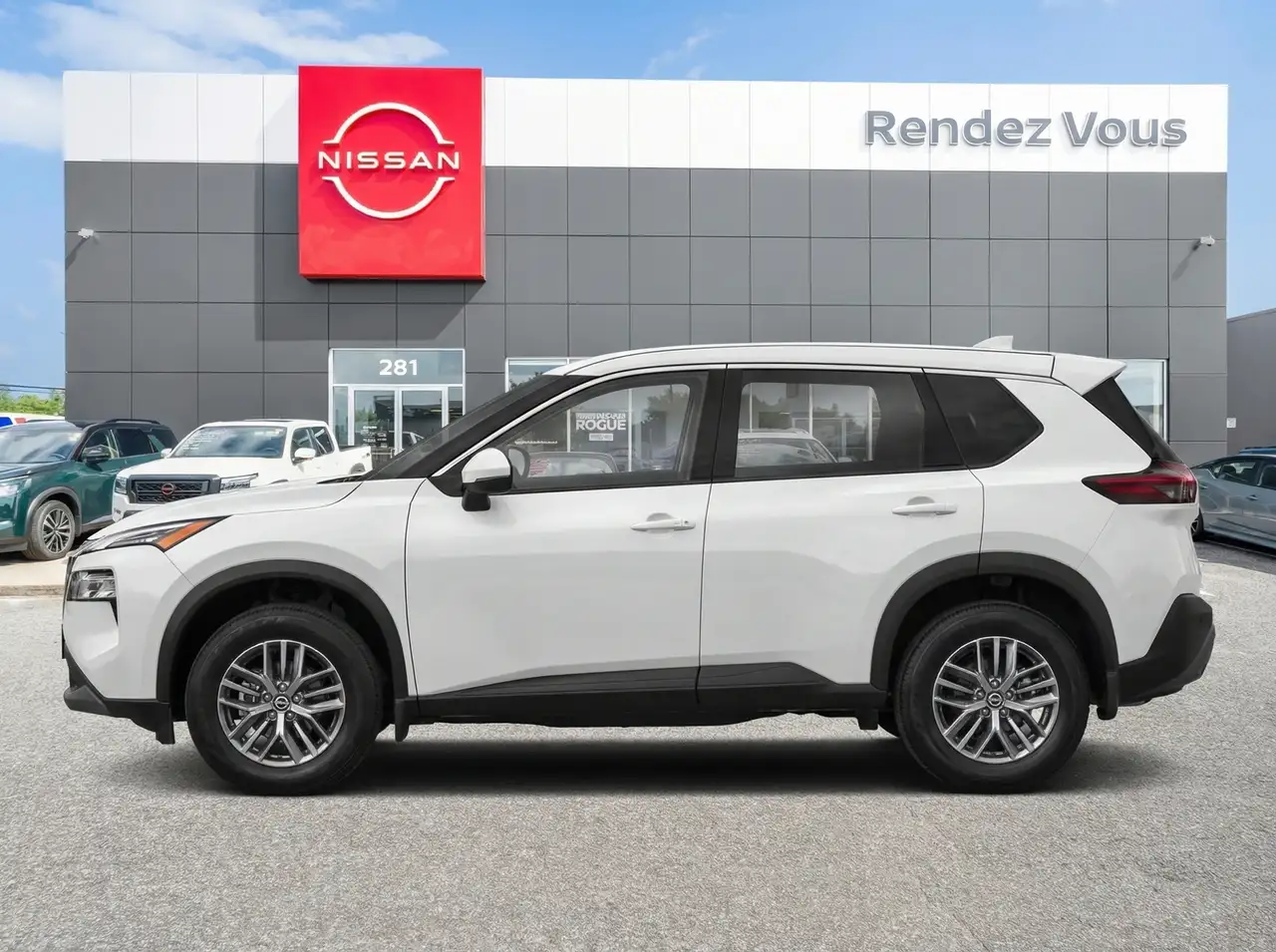 Nissan Rogue снимка Nissan Rogue