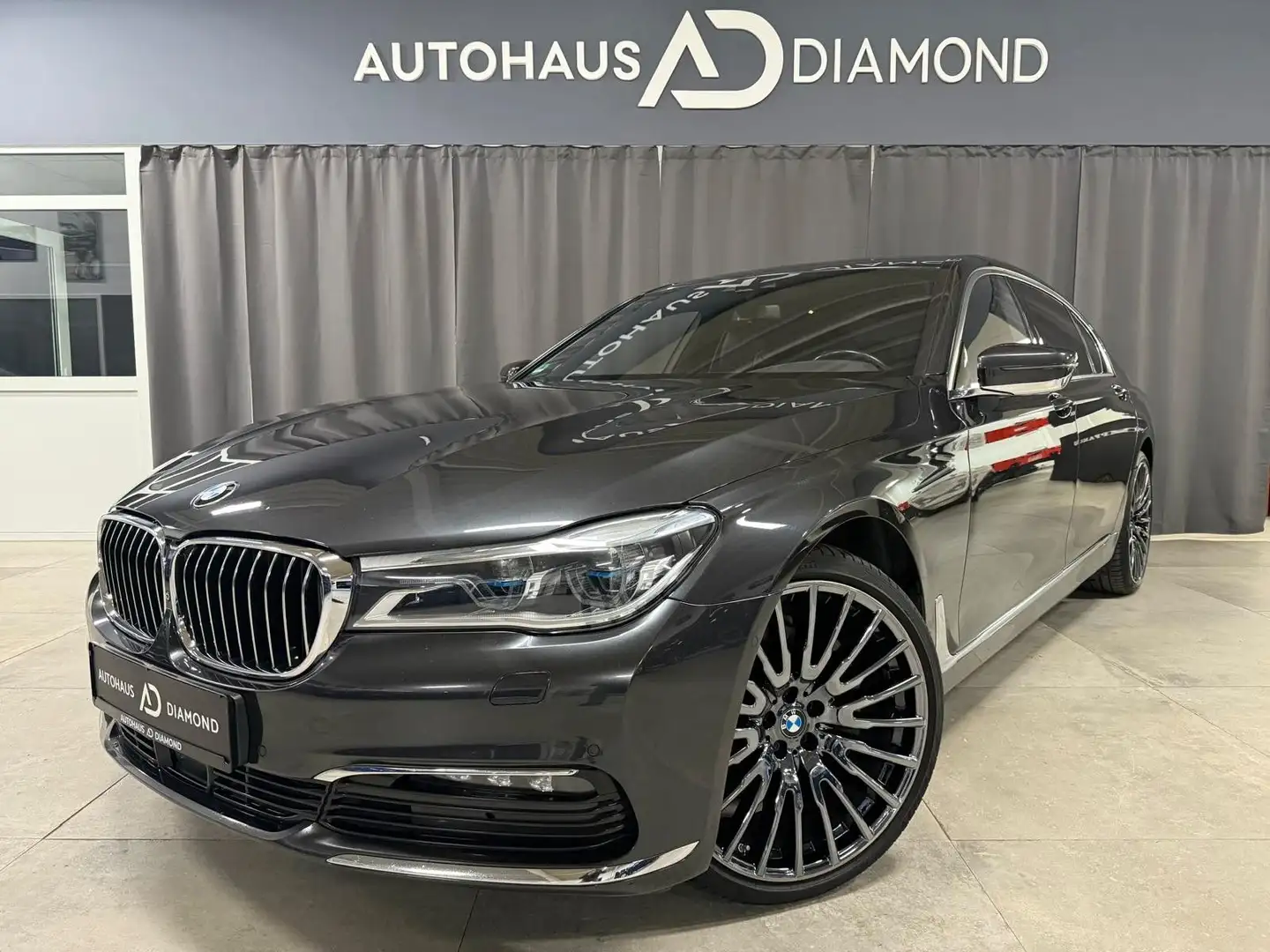 BMW 740 Ld xDrive * PANO * 360° * HEADUP * Szary - 2