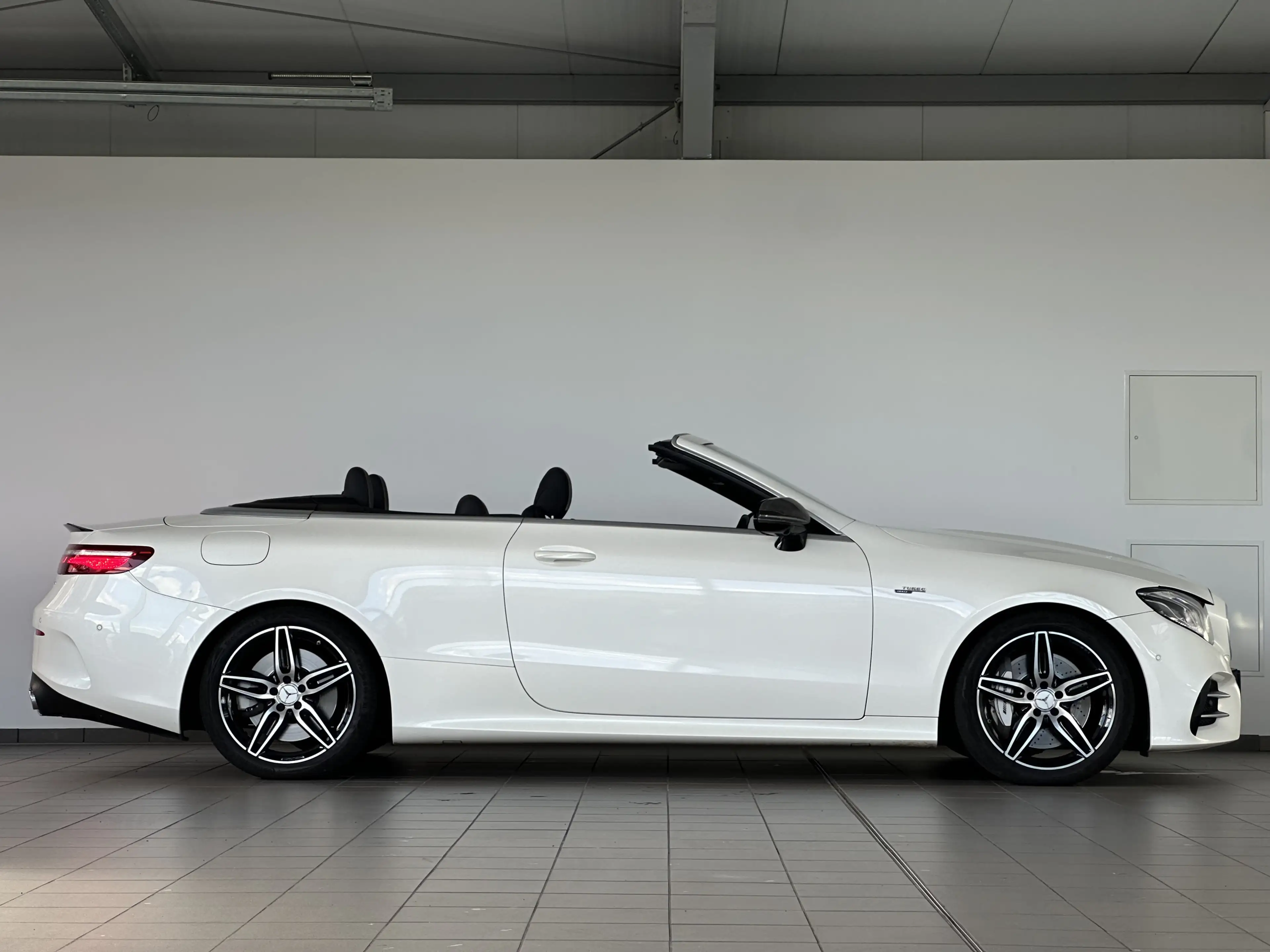 Mercedes-Benz E 53 AMG Cabrio *CARBON* BURM* 360°* BEAM* MASS — photo 7