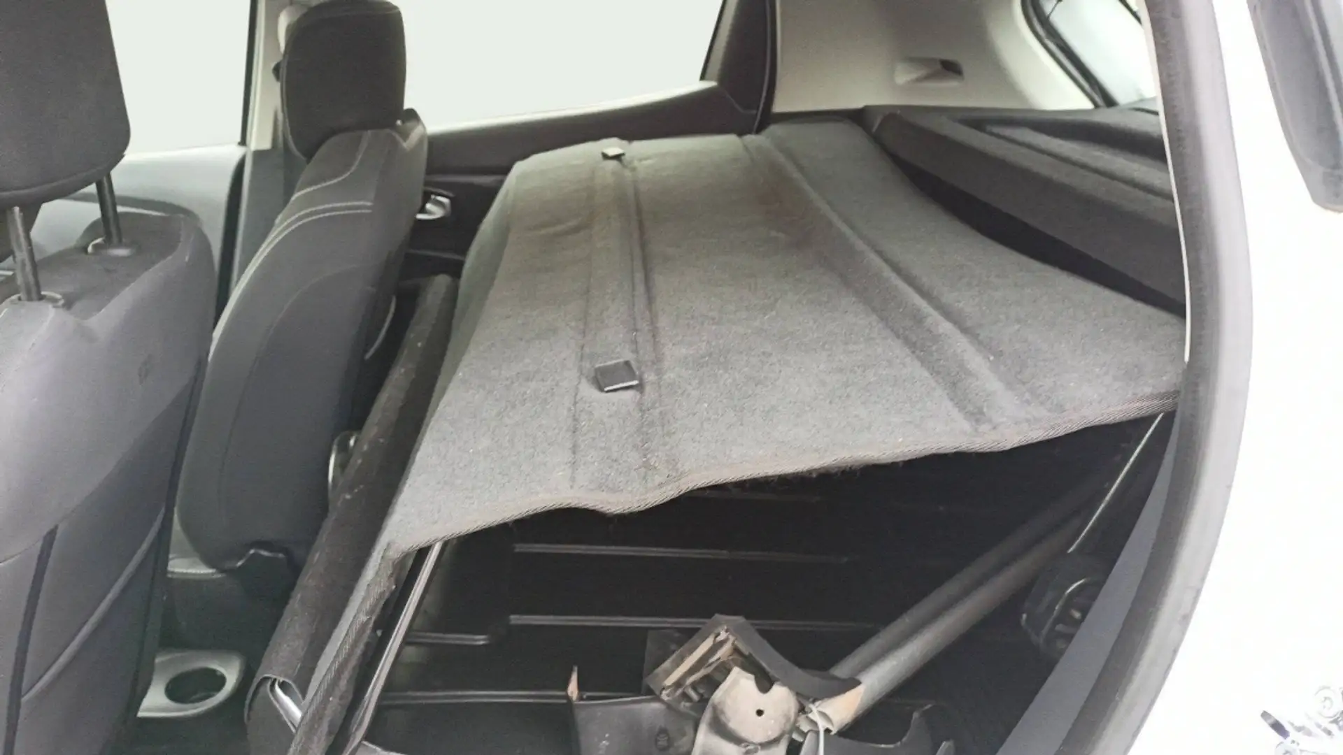 Renault Clio CLIO SOCIETE DCI 90 ENERGY E6C AIR MEDIANAV - 2