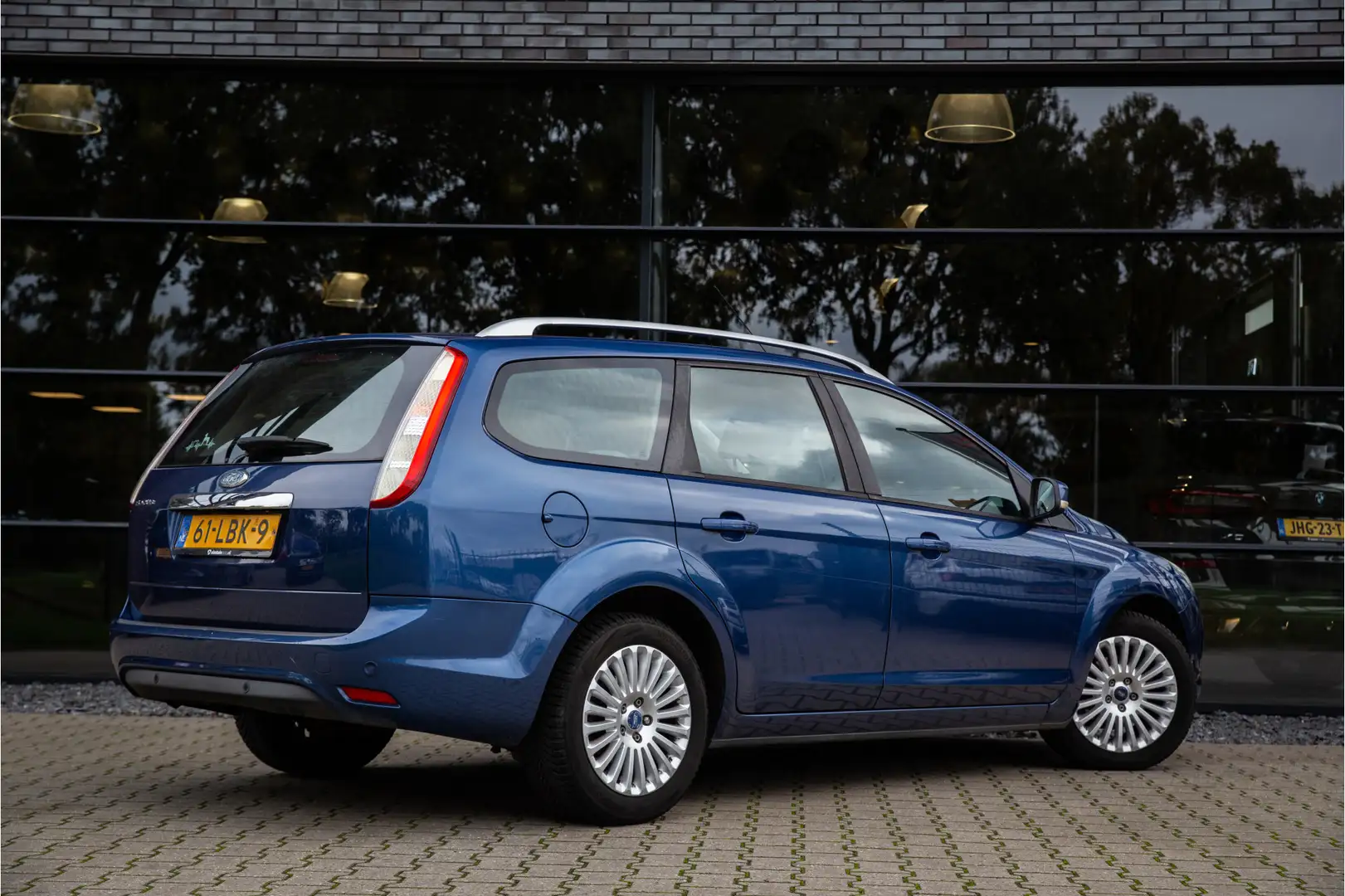 Ford Focus Wagon 1.8 Limited Blauw - 2