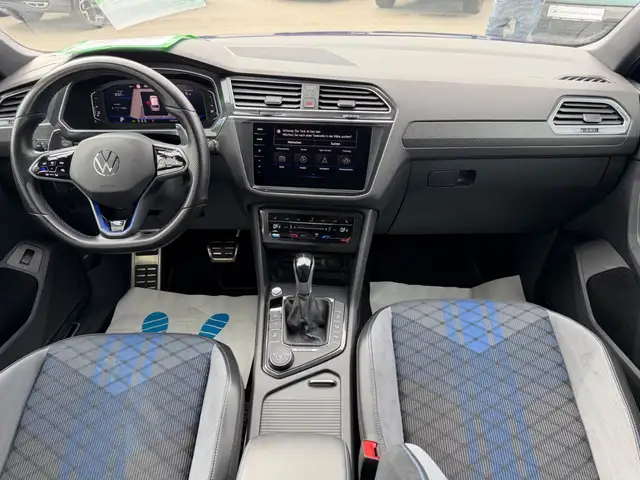 Volkswagen Tiguan view 9