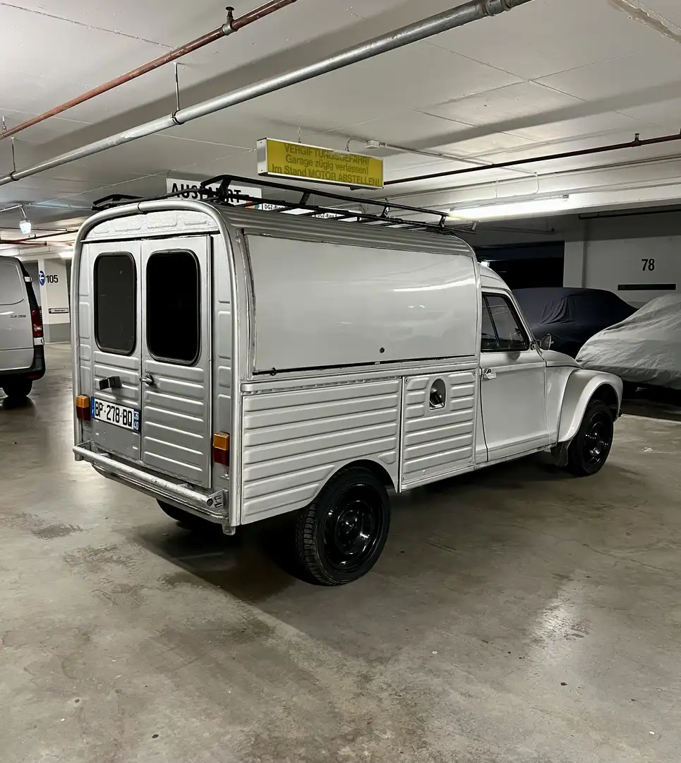 Citroen Acadiane - 1