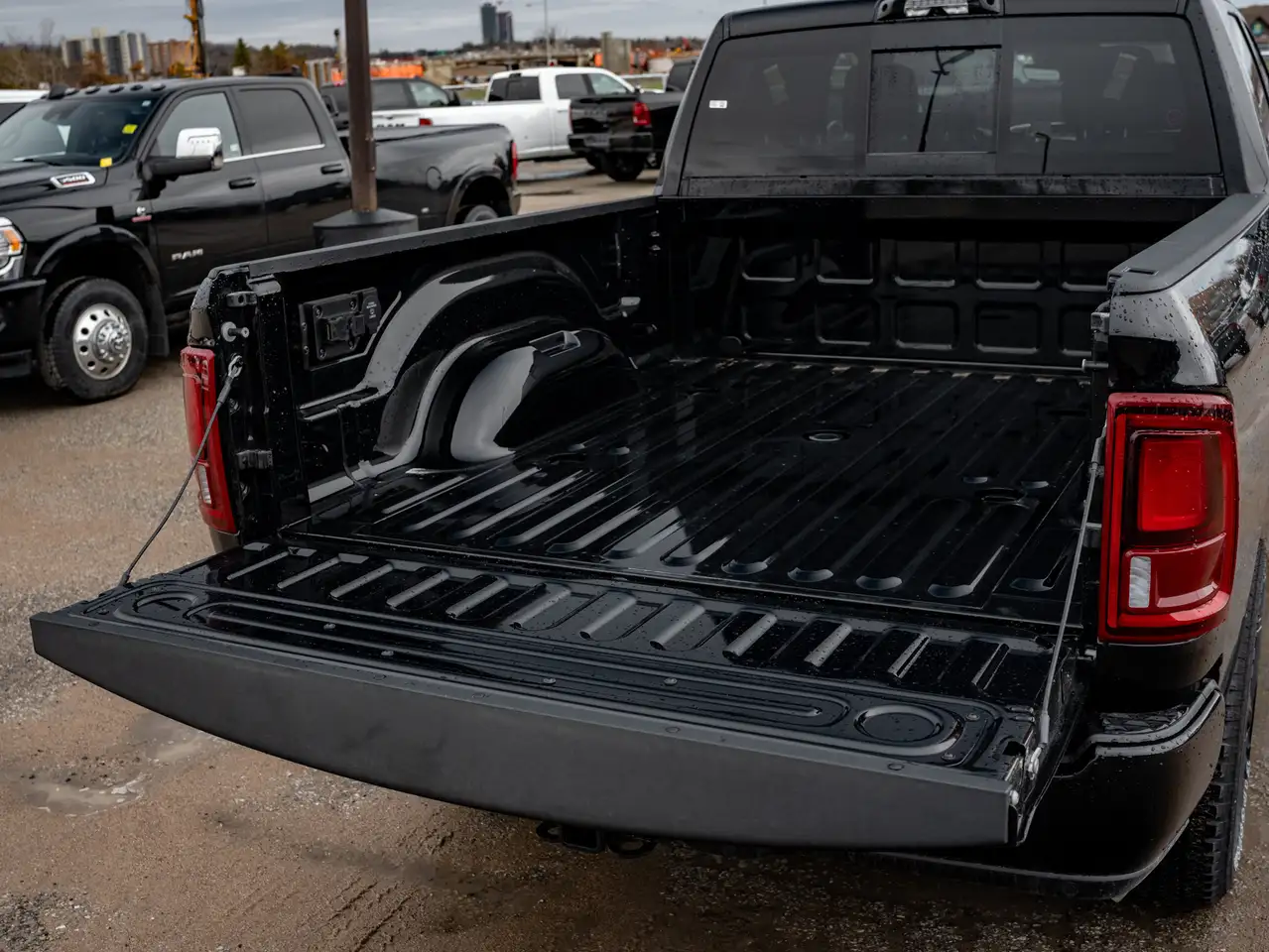 RAM 2500 снимка RAM 2500