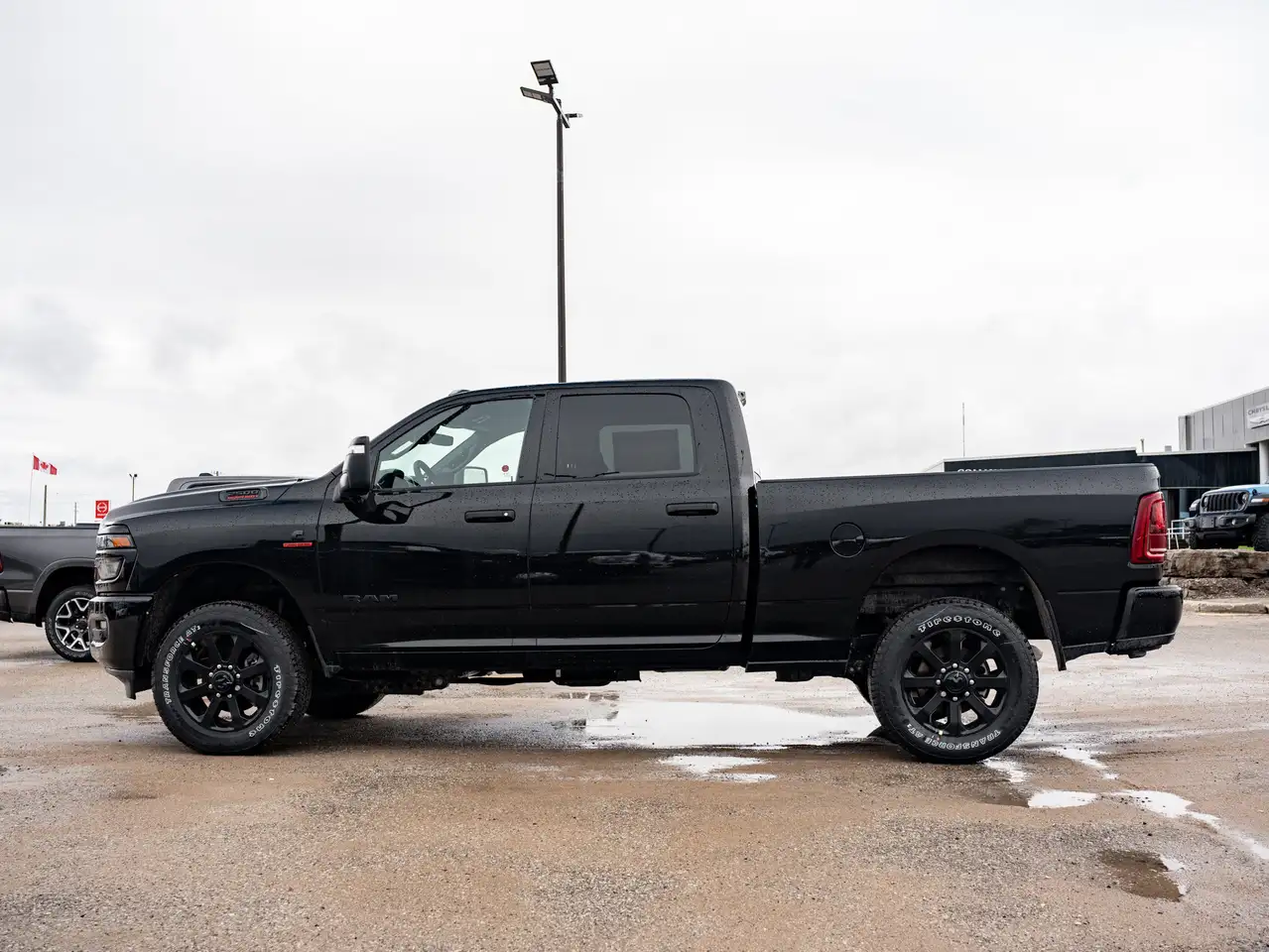 RAM 2500 снимка RAM 2500