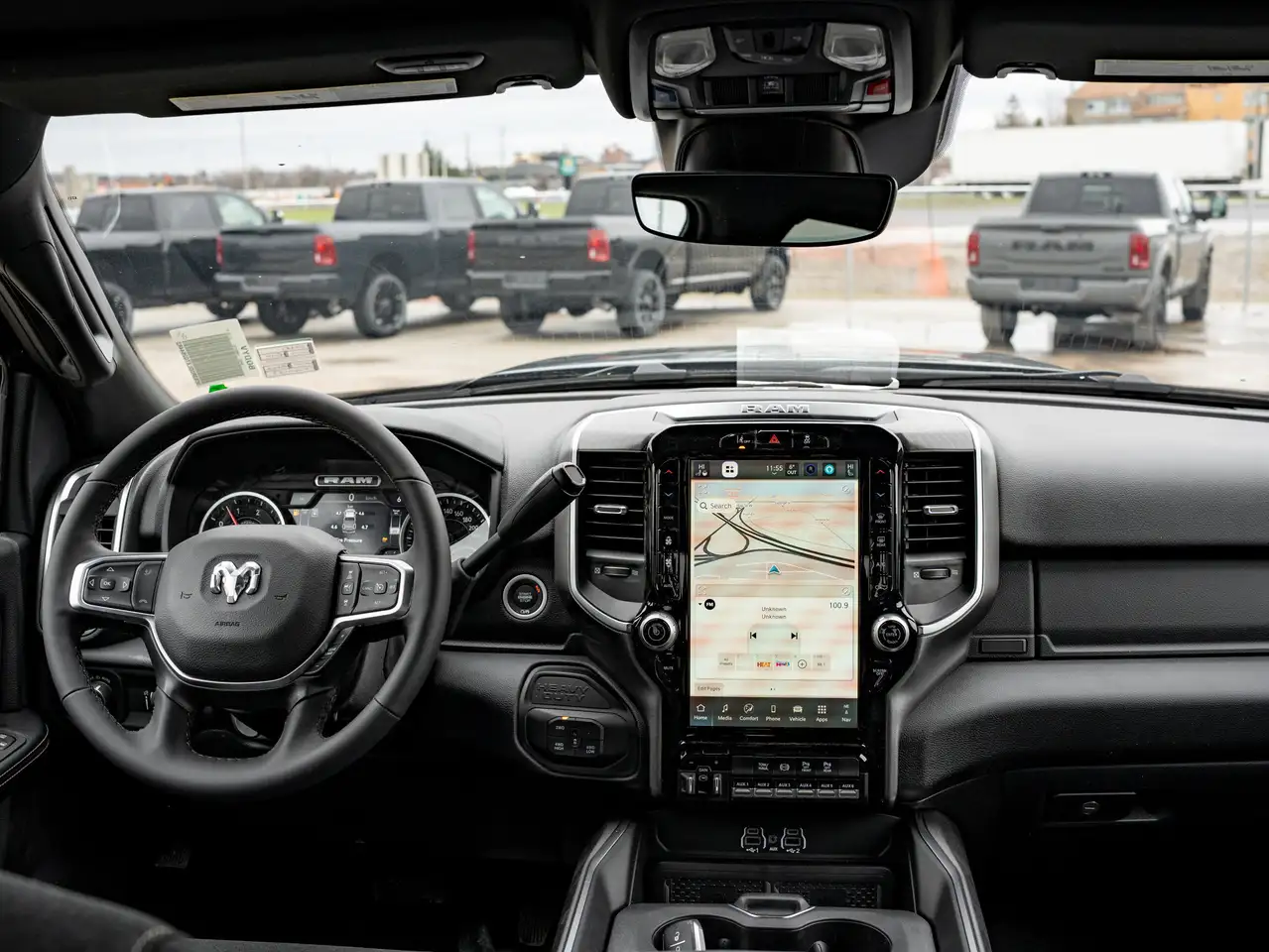 RAM 2500 снимка RAM 2500