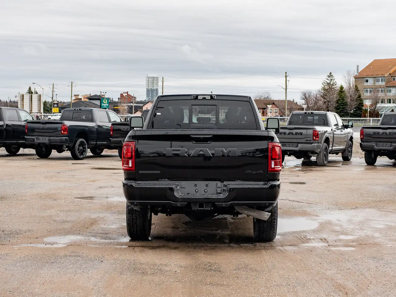 RAM 2500 снимка RAM 2500