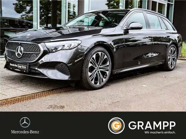 Mercedes-Benz E main image