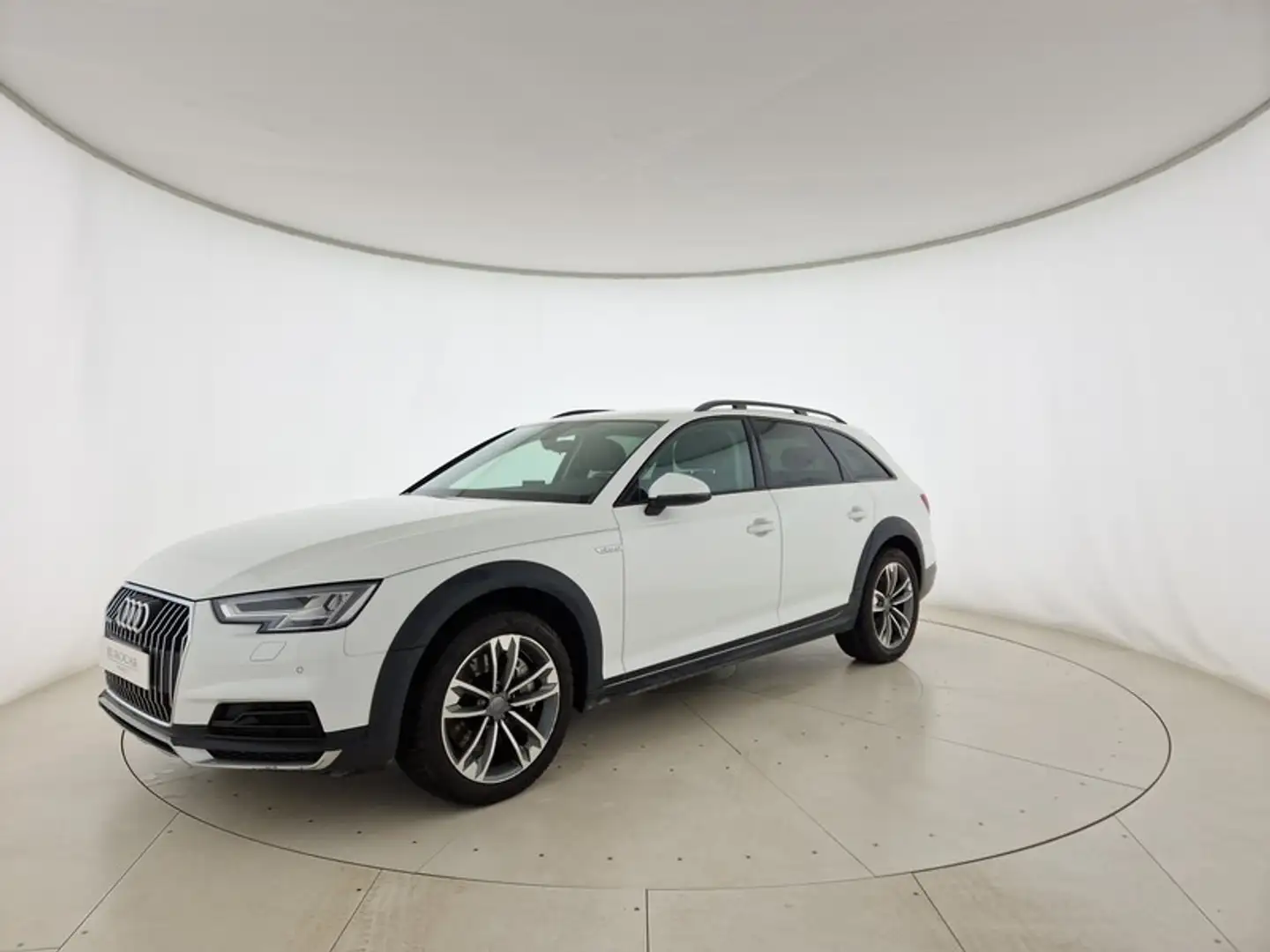 Audi A4 allroad allroad 45 2.0 tfsi mhev business 252cv s-tronic Wit - 1