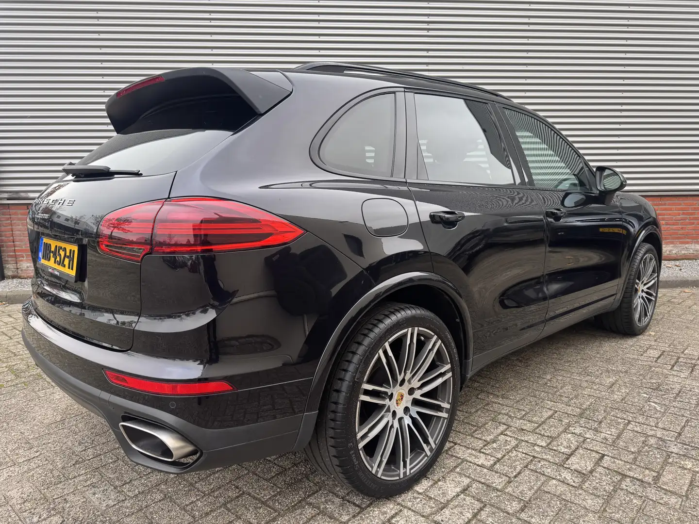 Porsche Cayenne 3.0 D Platinum Edition | NL auto | Panoramadak | C Noir - 2