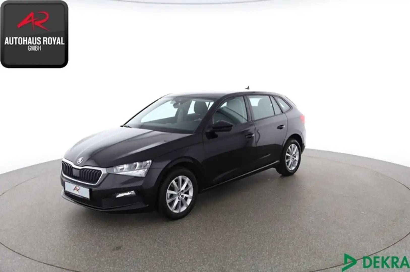 Skoda Scala 1.0 TSI AMBITION SPURHALTE,NAVI,LED,1.HAND Czarny - 1
