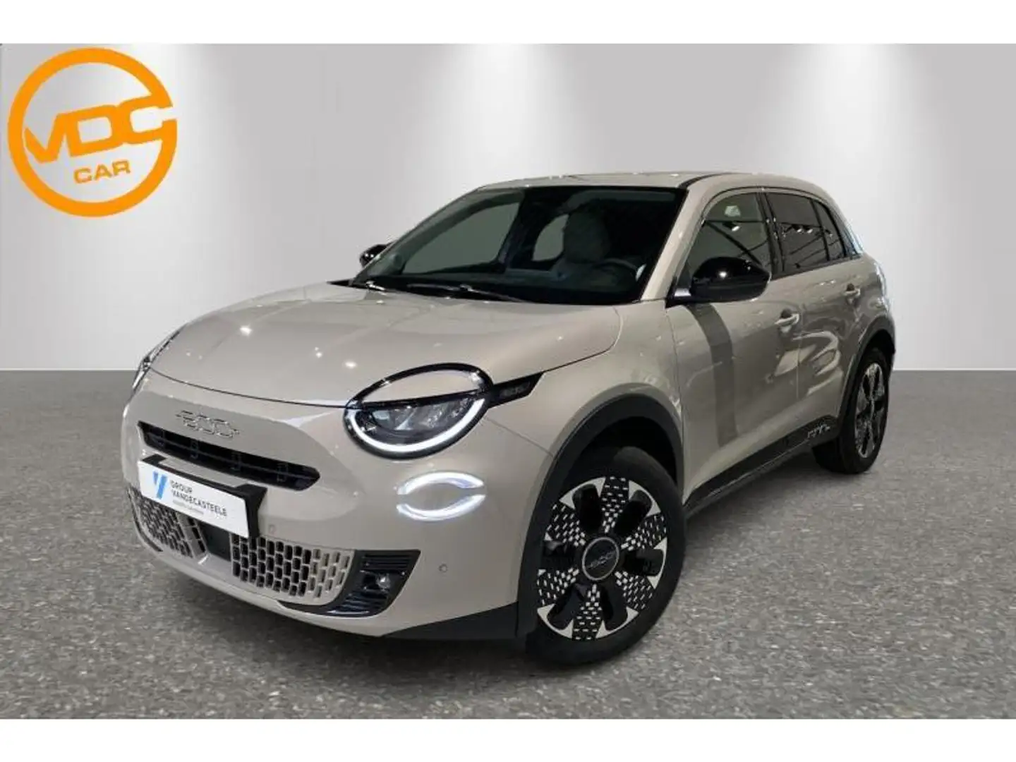 Fiat 600 Hybrid La Prima Beige - 1