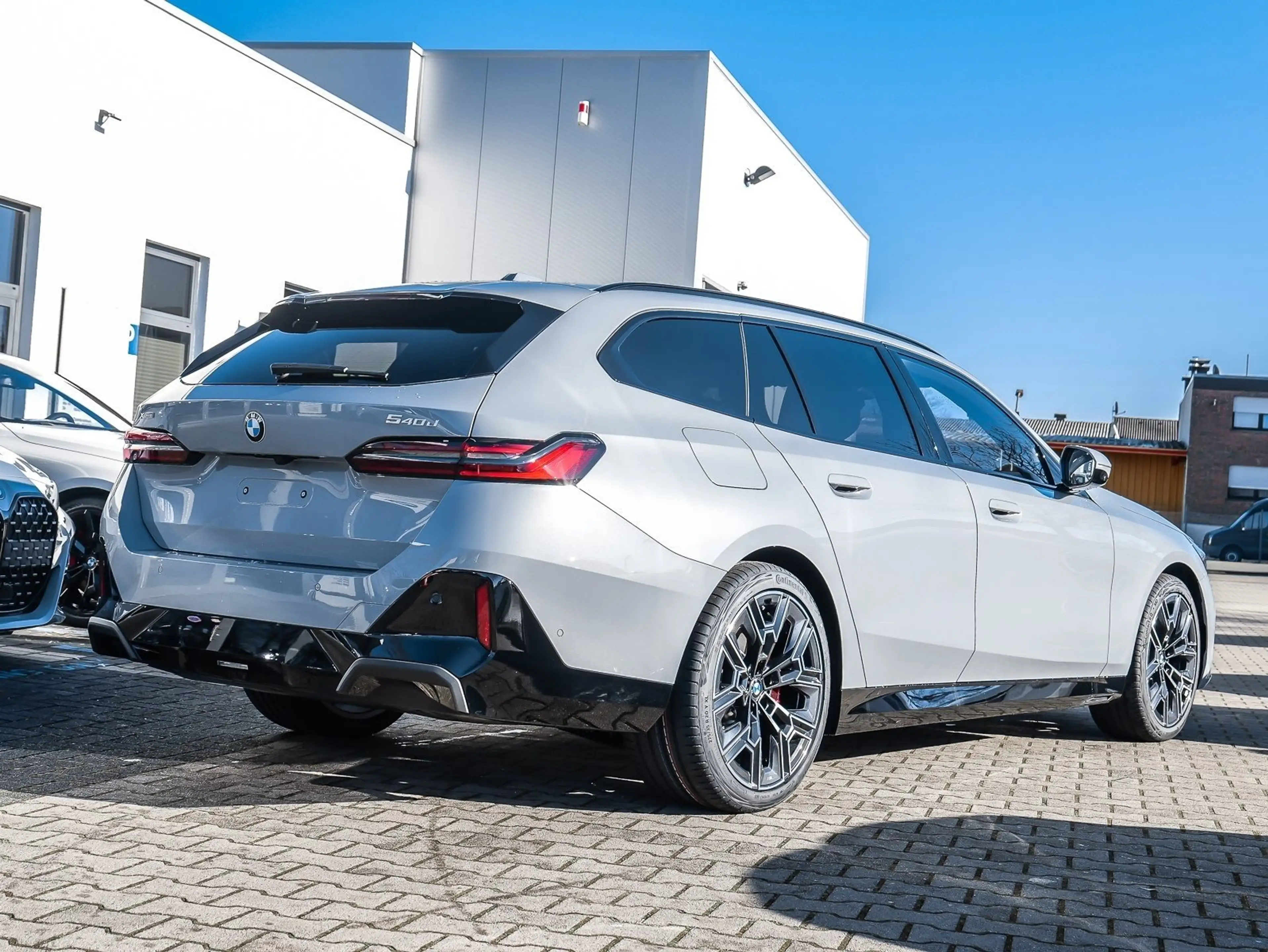 BMW 540 d xDrive 20" M Sport Pro AHK 360° DA Prof. — photo 2