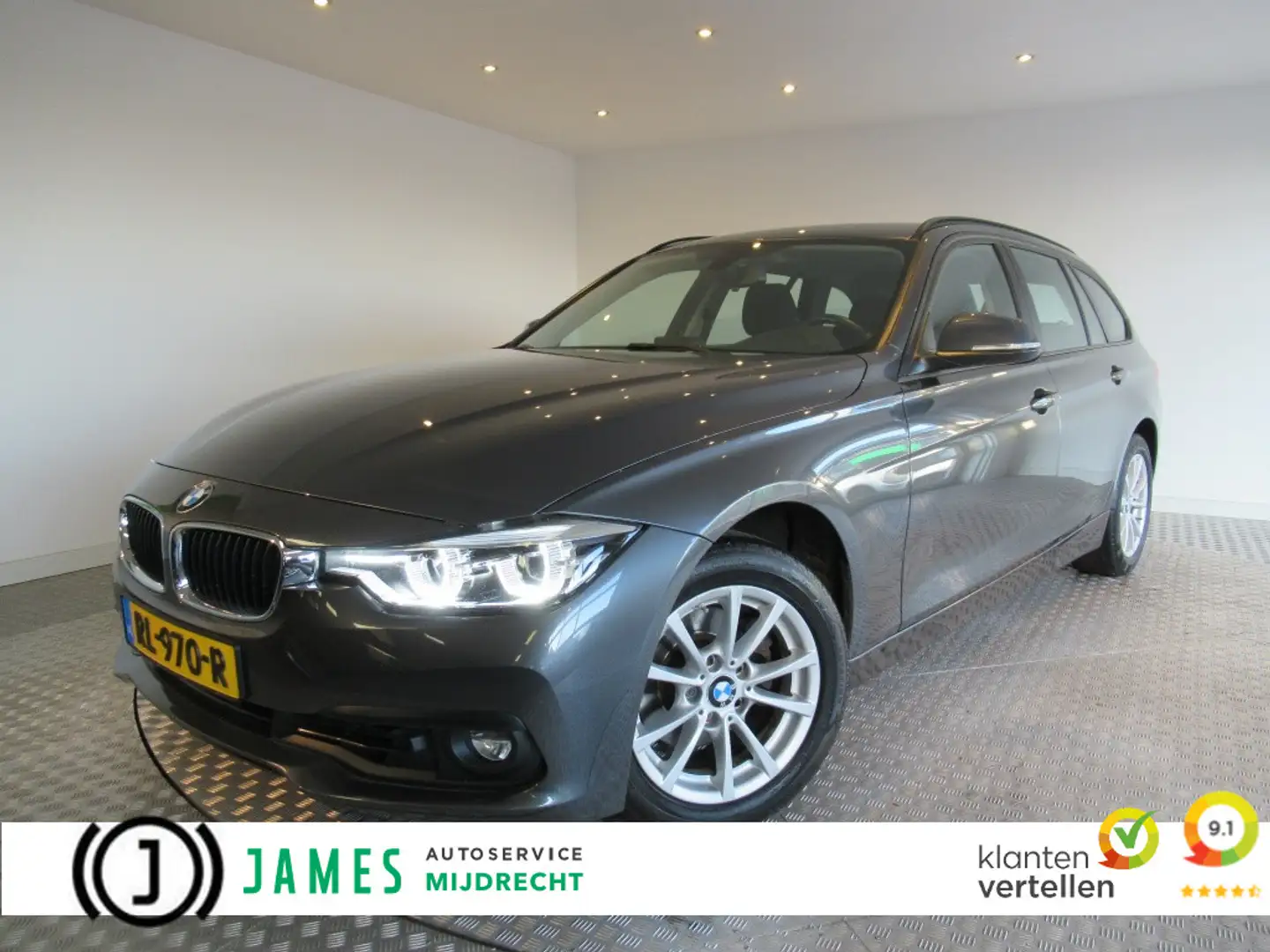 BMW 320 3-serie Touring 320i Corporate Lease Executive Gris - 1