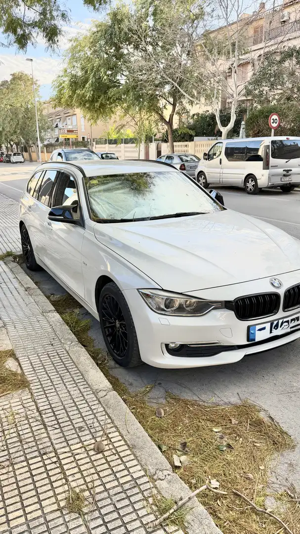 BMW 318 318d Luxury - 1