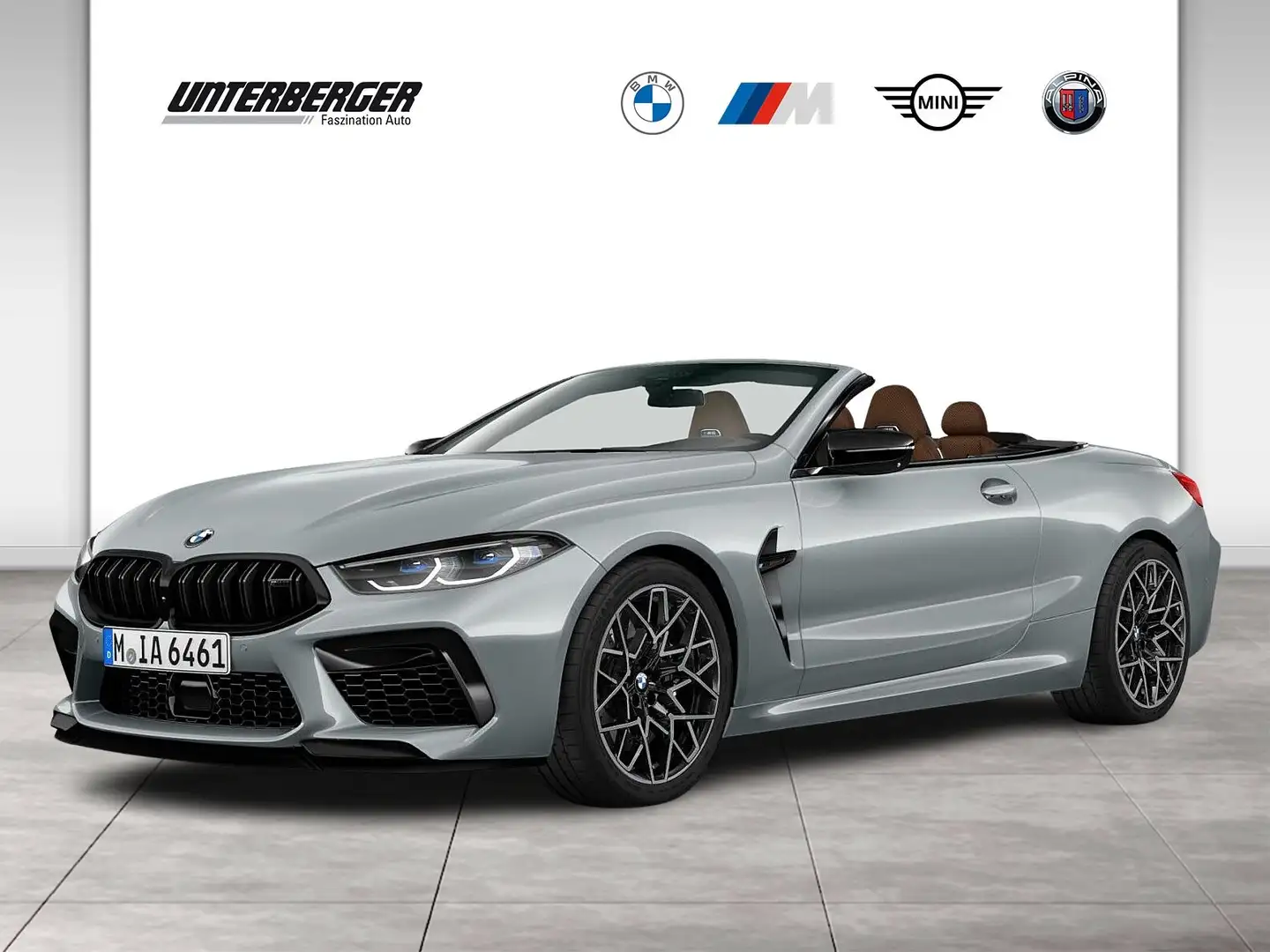 BMW M8 Competition Cabrio xDrive M Driver B&W ACC Grau - 1