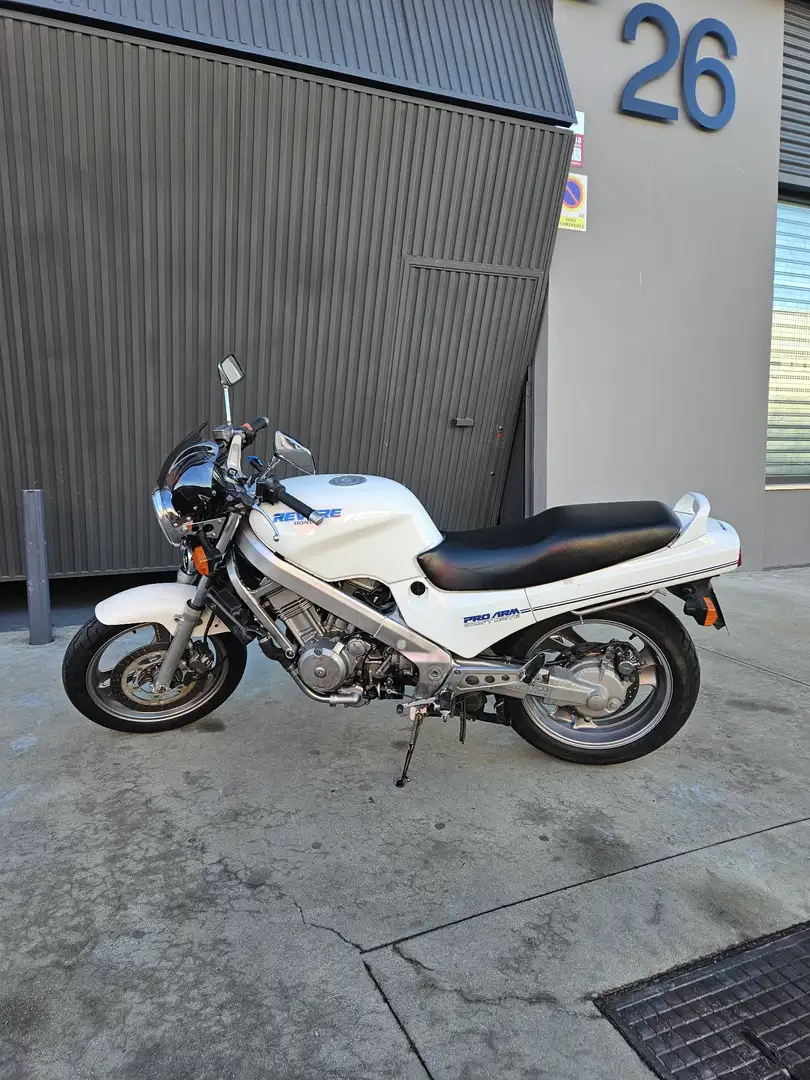 Honda NTV 650 Blanc - 2