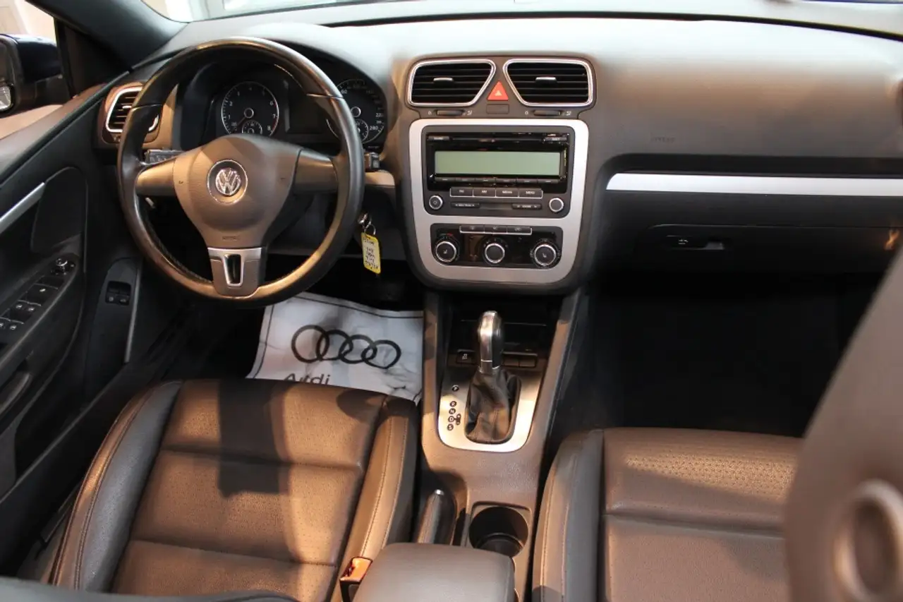 Volkswagen Eos снимка Volkswagen Eos