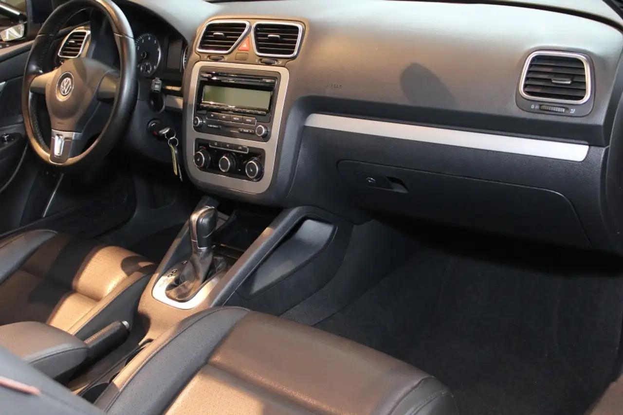 Volkswagen Eos снимка Volkswagen Eos