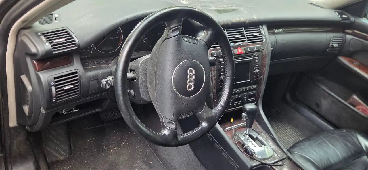 Audi A8 6.0 quattro Langversion, foto 10