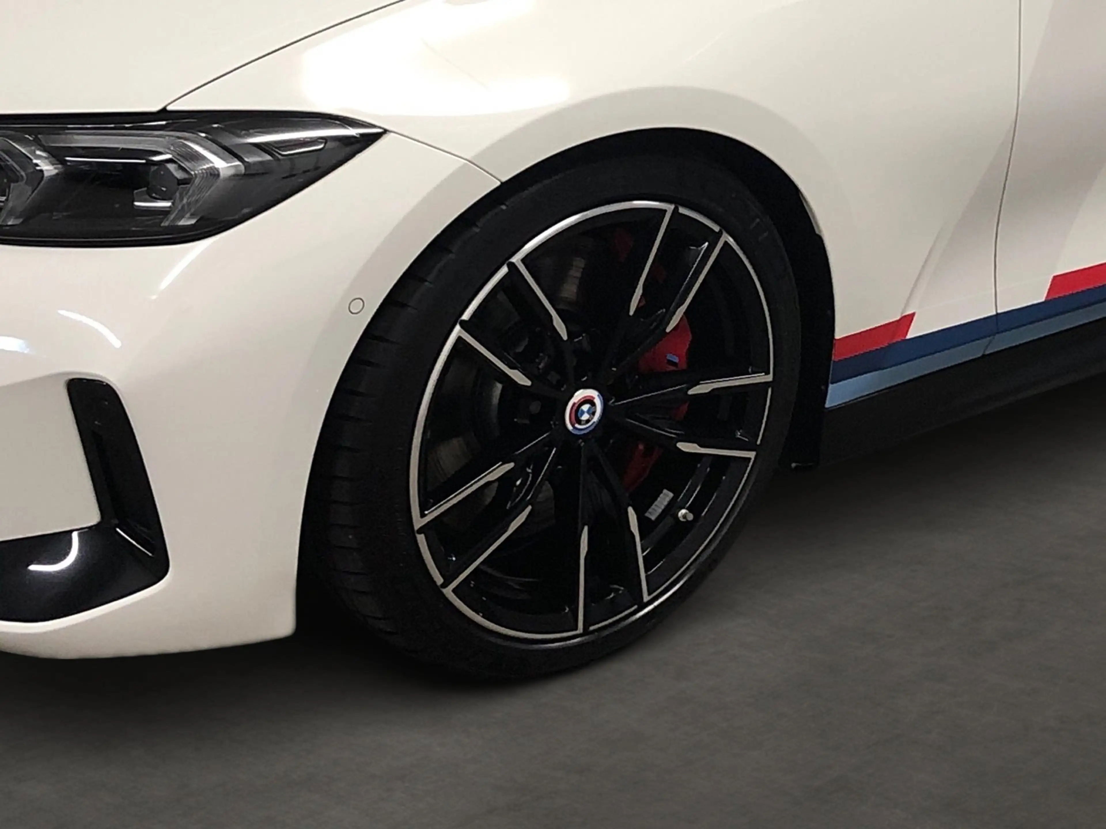 BMW M3 40i xDrive M-Sport-Pro*DrivingAssistProf*ParkAssis — photo 6
