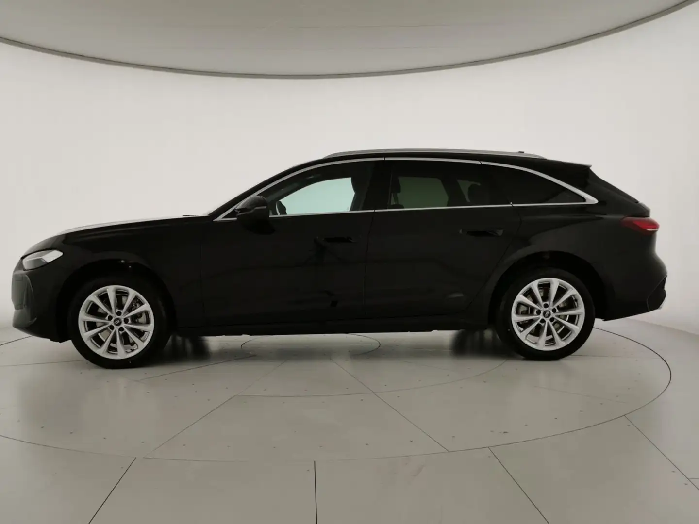Audi A5 Avant TDI 150 kW S tronic mHEV+ Business Nero - 2