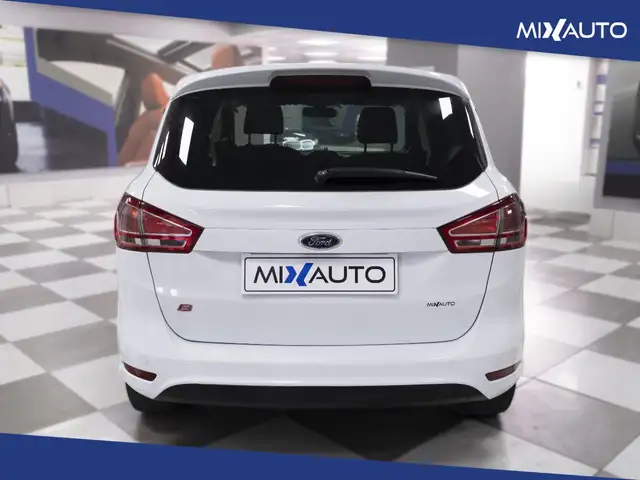 Ford B-Max view 4