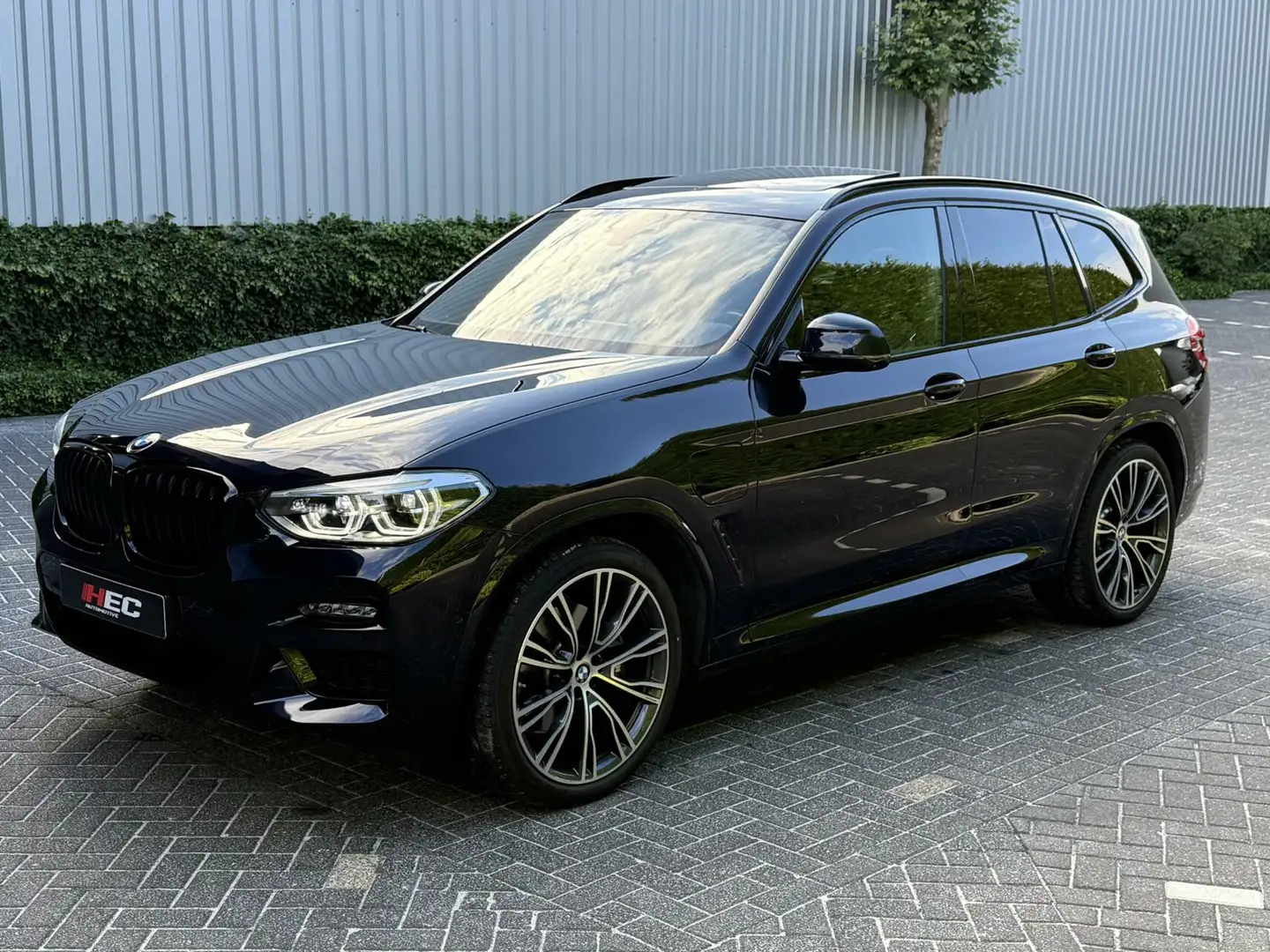 BMW X3 xDrive30e High Executive M Sport|PANO|Hybride|360| Zwart - 1