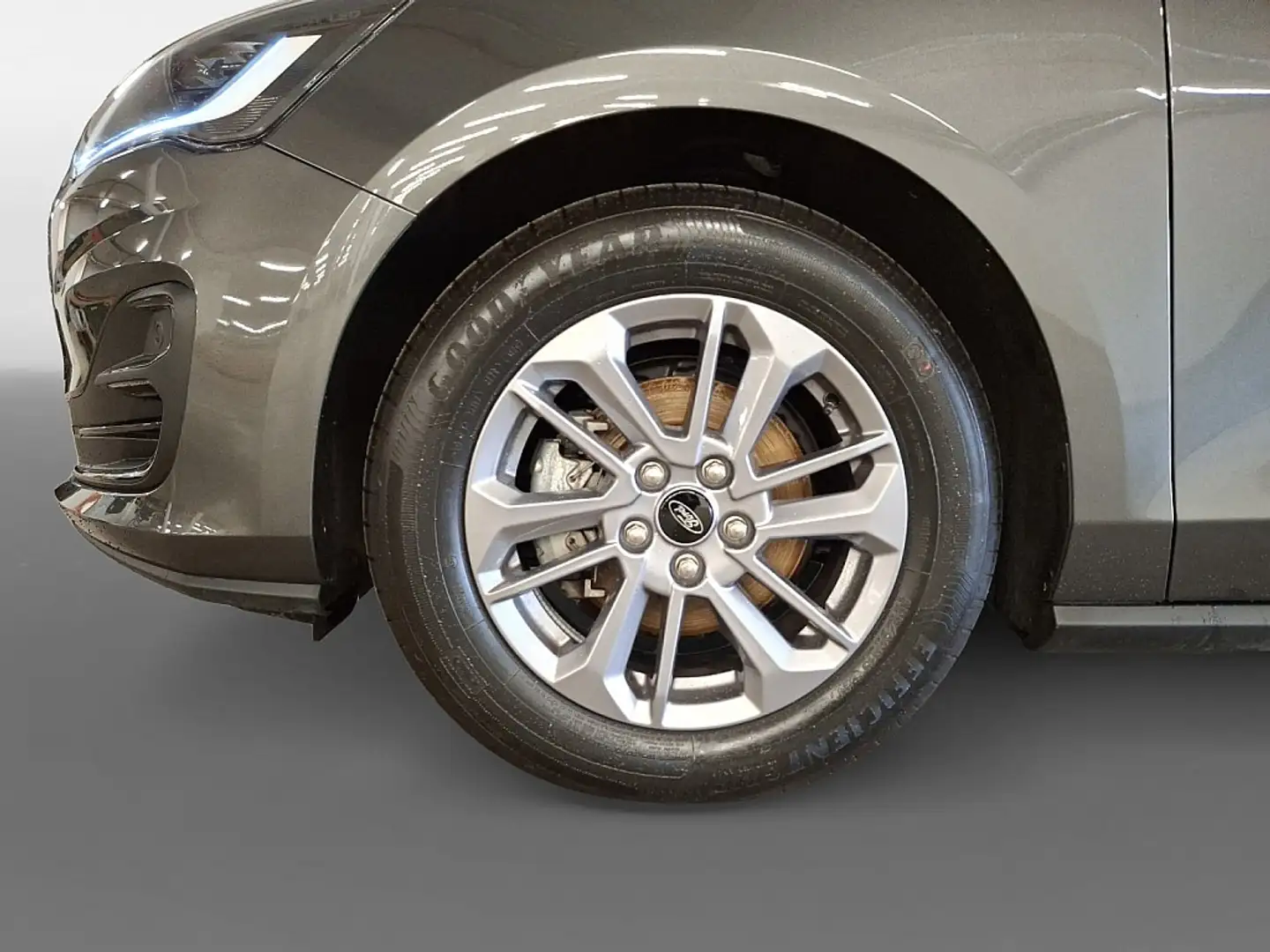 Ford Focus Turnier 1,0 EcoBoost Hybrid Titanium Gris - 2