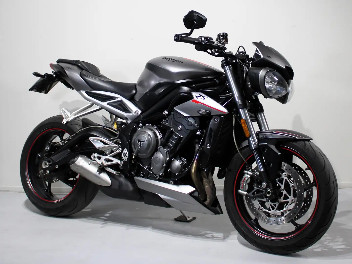 Triumph Street Triple RS - 2