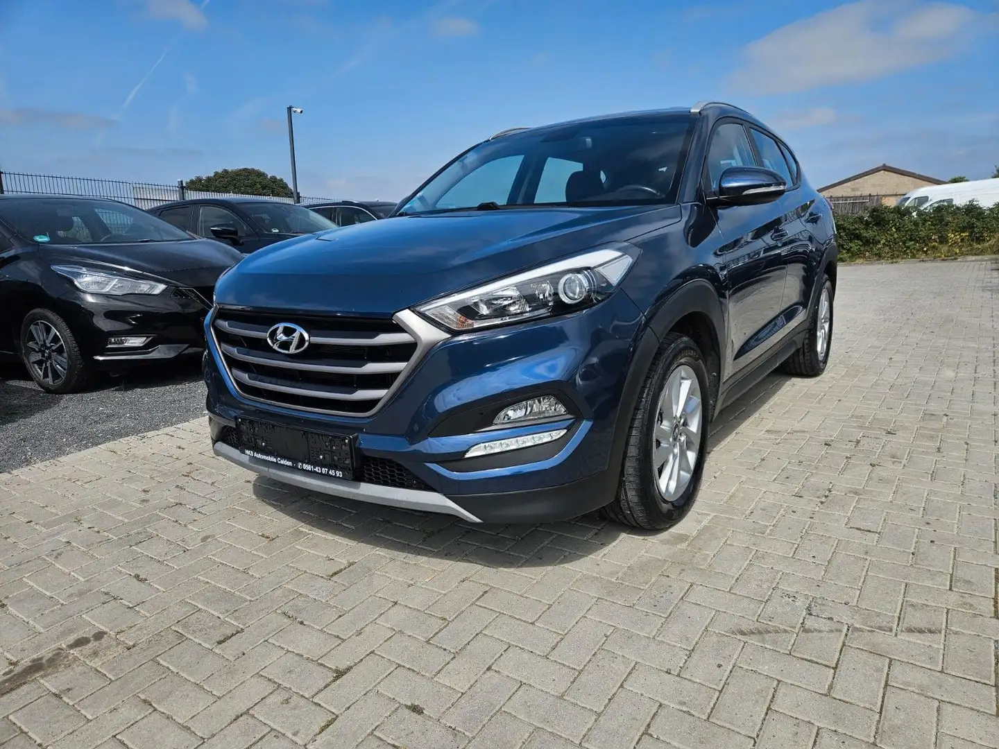 Hyundai TUCSON Trend 4WD Bleu - 1