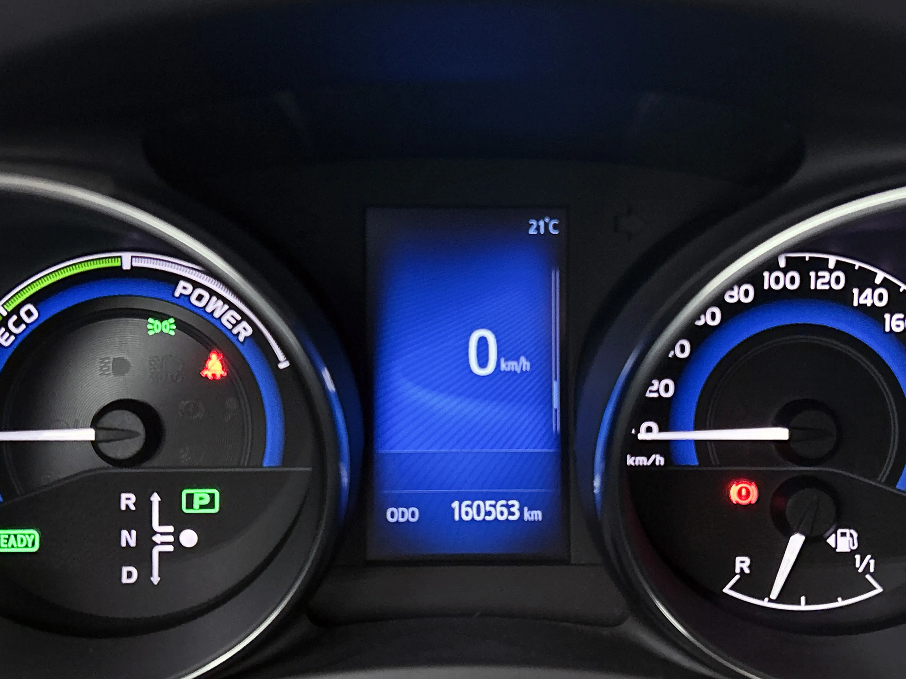 Toyota Auris 1.8 Hybrid Dynamic | Dealer onderhouden | Trekhaak — photo 5